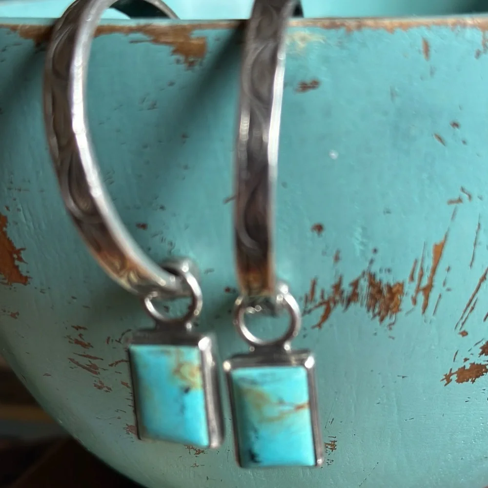 Rockin’ Out sterling silver and Kingman turquoise earrings - Picture 3 of 6